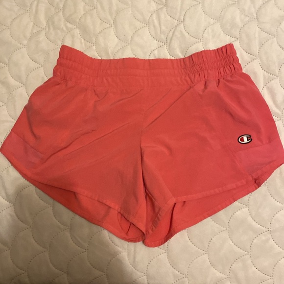 Champion sports bra and running shorts - Picture 7 of 9